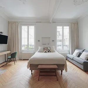 Apartamento Quartier Champs Elysees 2 Free Netflix, París
